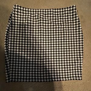 Herringbone pull on skirt